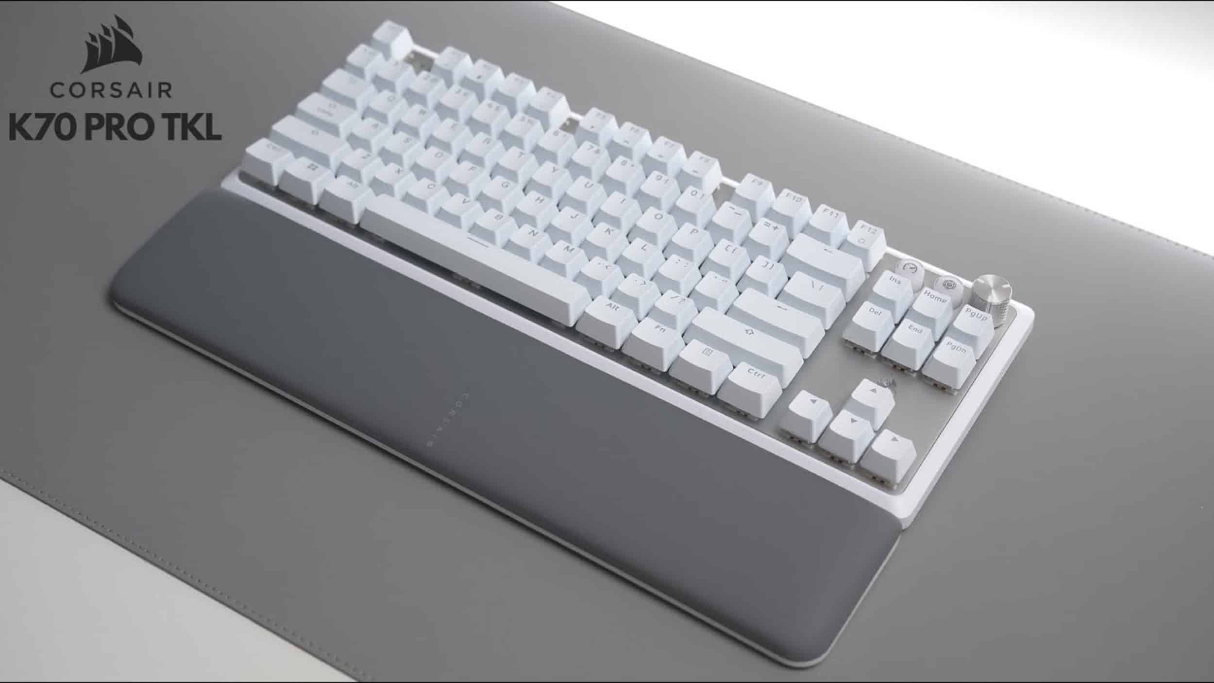 מקלדת גיימינג לבנה Corsair K70 Pro TKL